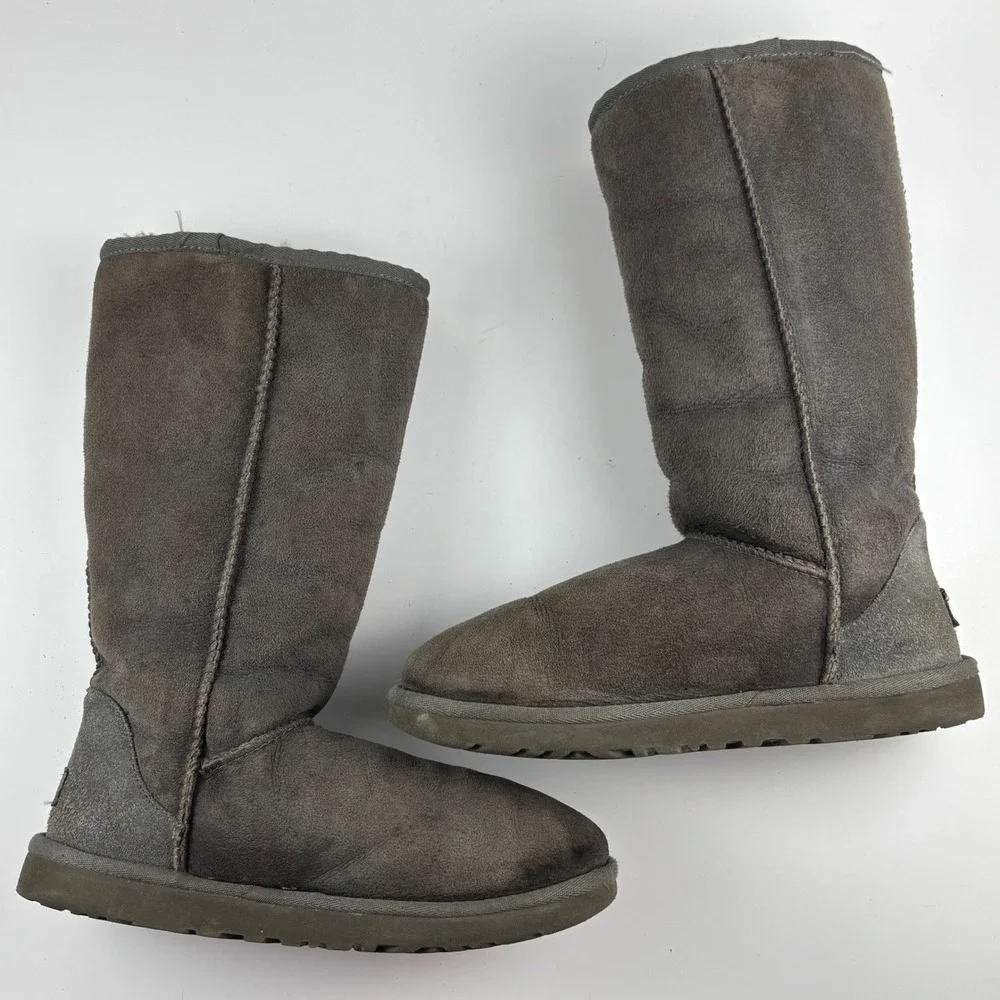 UGG Classic Tall Boot Women 7 Grey Good Suede Shearling 5815 Cozy Sheepskin